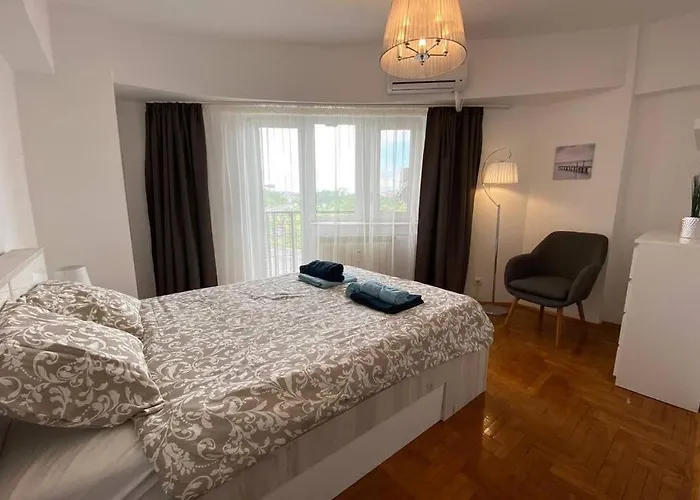 New Luxury Flat In Front Of The Parliament At Unirii