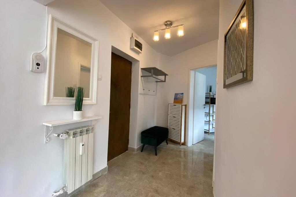 New Luxury Flat In Front Of The Parliament At Unirii Appartement