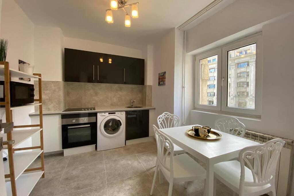 Apartment New Luxury Flat In Front Of The Parliament At Unirii *